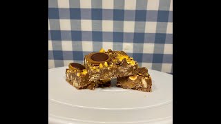 How to Make Crunchie and Toffifee Rocky Road  Phoebakes [upl. by Nojed]