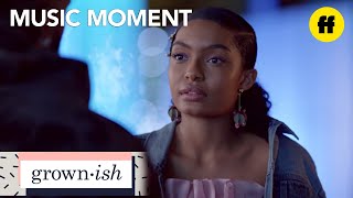 grownish  season 1 episode 12 music danielle parente  quotwe spin roundquot  freeform [upl. by Archaimbaud582]