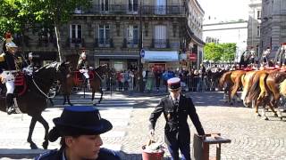 La Garde Republicaine se prepare a defiler 14 Juillet 2012 [upl. by Flss]