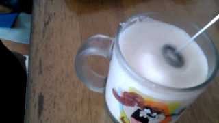 Aerolatte Review Frothing Cold Milk In Under 1 Minute [upl. by Reggi]